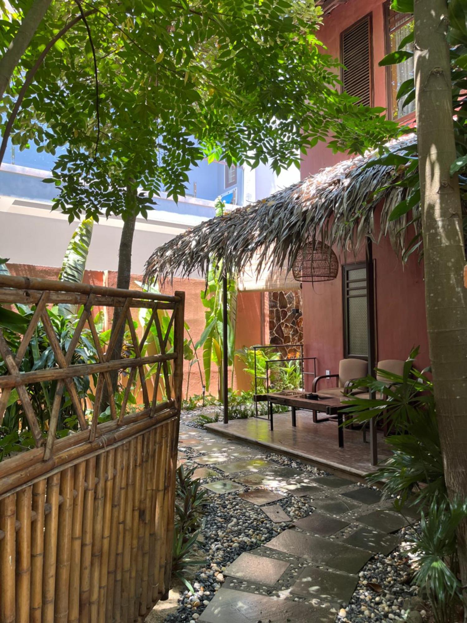 One-Bedroom Bungalow